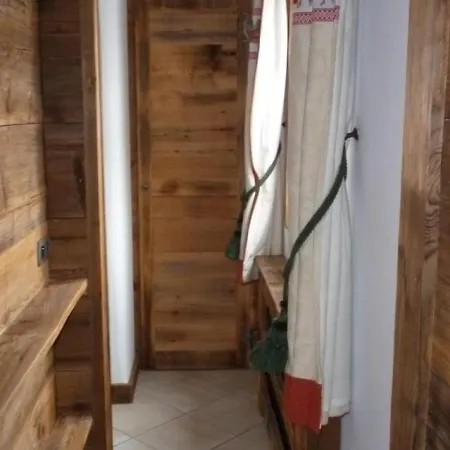 Studio Chalet Courchevel 1650, 2-3 Pers - Fr-1-514-55 * Courchevel